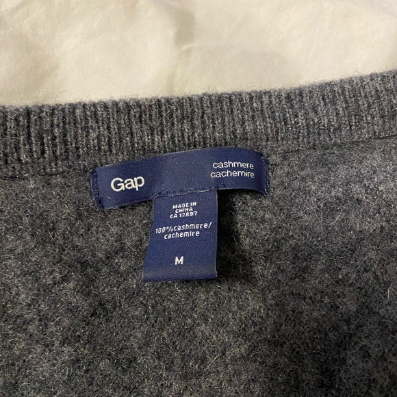 Gap Cashmere V-Neck Sweater Size M Grey - Picture 2 of 2